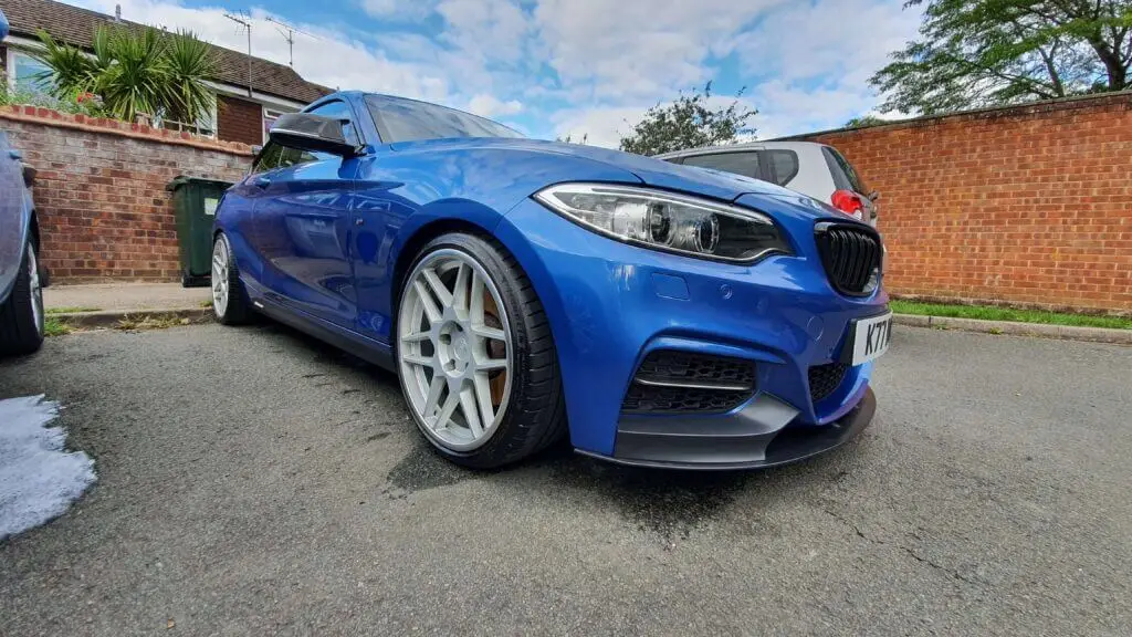 m235i detailing